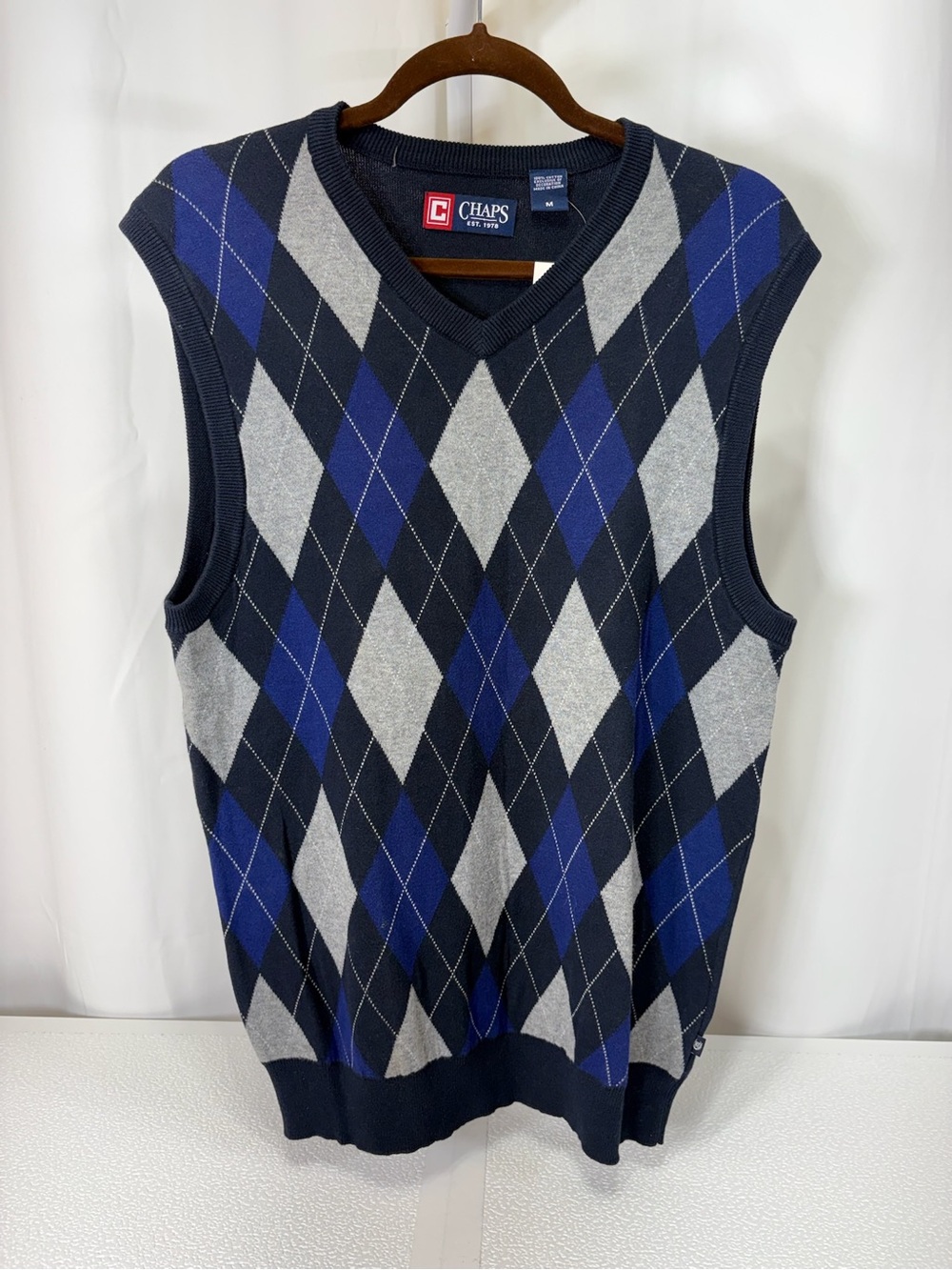Chaps Argyle V-Neck Sweater Vest in Navy, Blue and Gray 4326